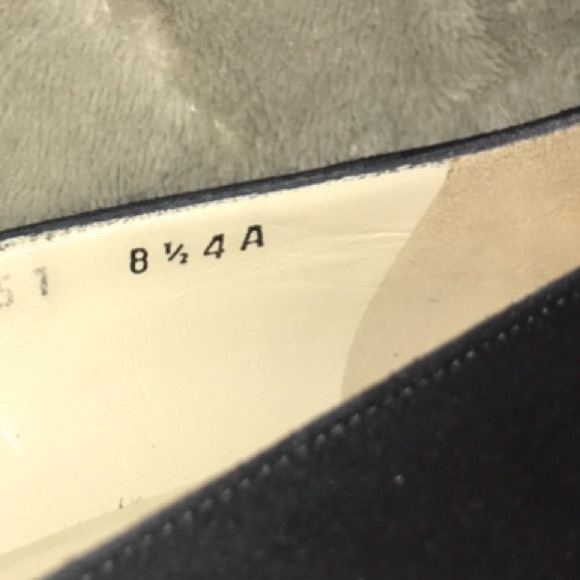 Salvatore Ferragamo Black purple with buckle - Picture 6 of 7